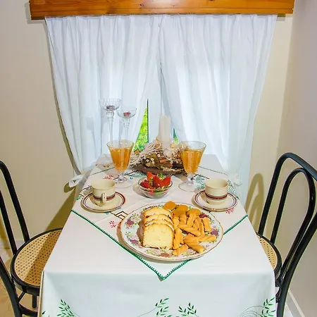 Apartment Dimitra &