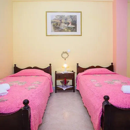 Apartment Dimitra &