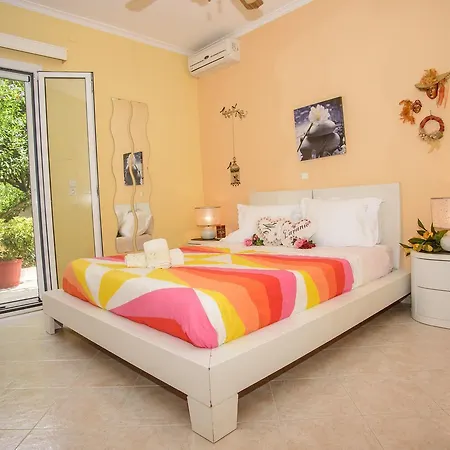 Apartman Dimitra & *