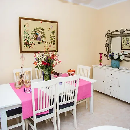 Dimitra & Apartment