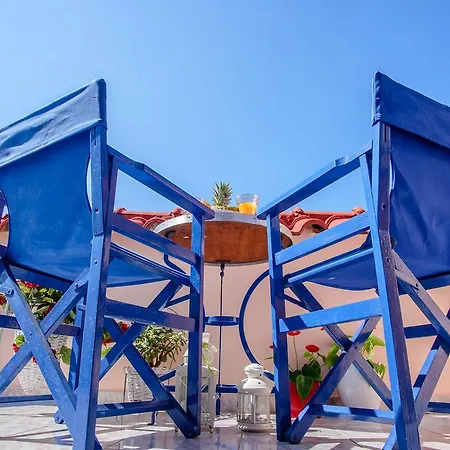 Apartment Dimitra & *