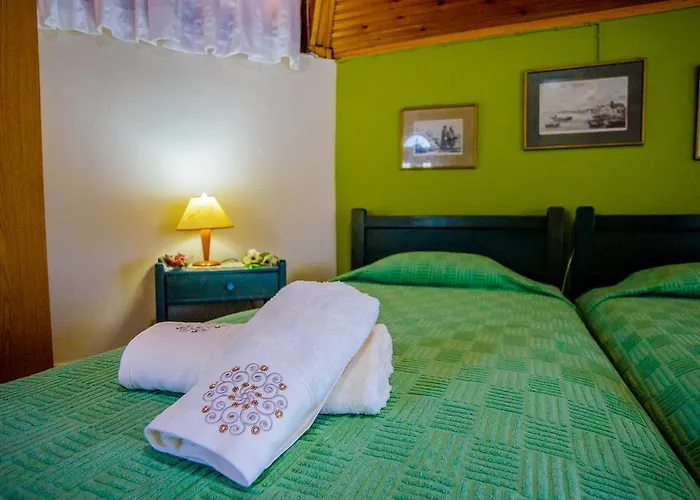 Dimitra & Apartment Minia